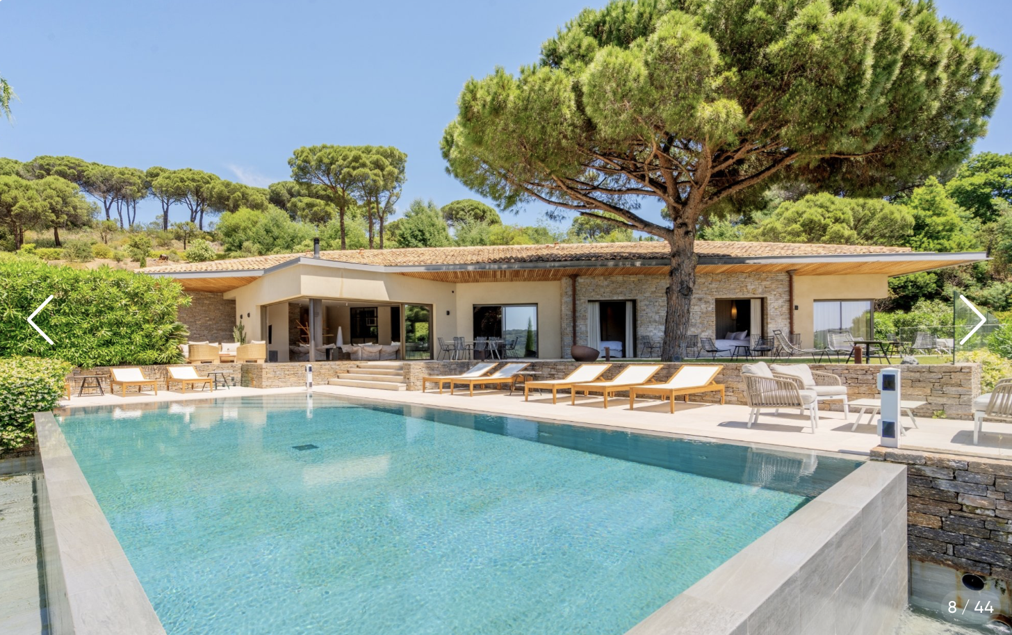 Villa avec piscine à débordement à Saint-Raphaël