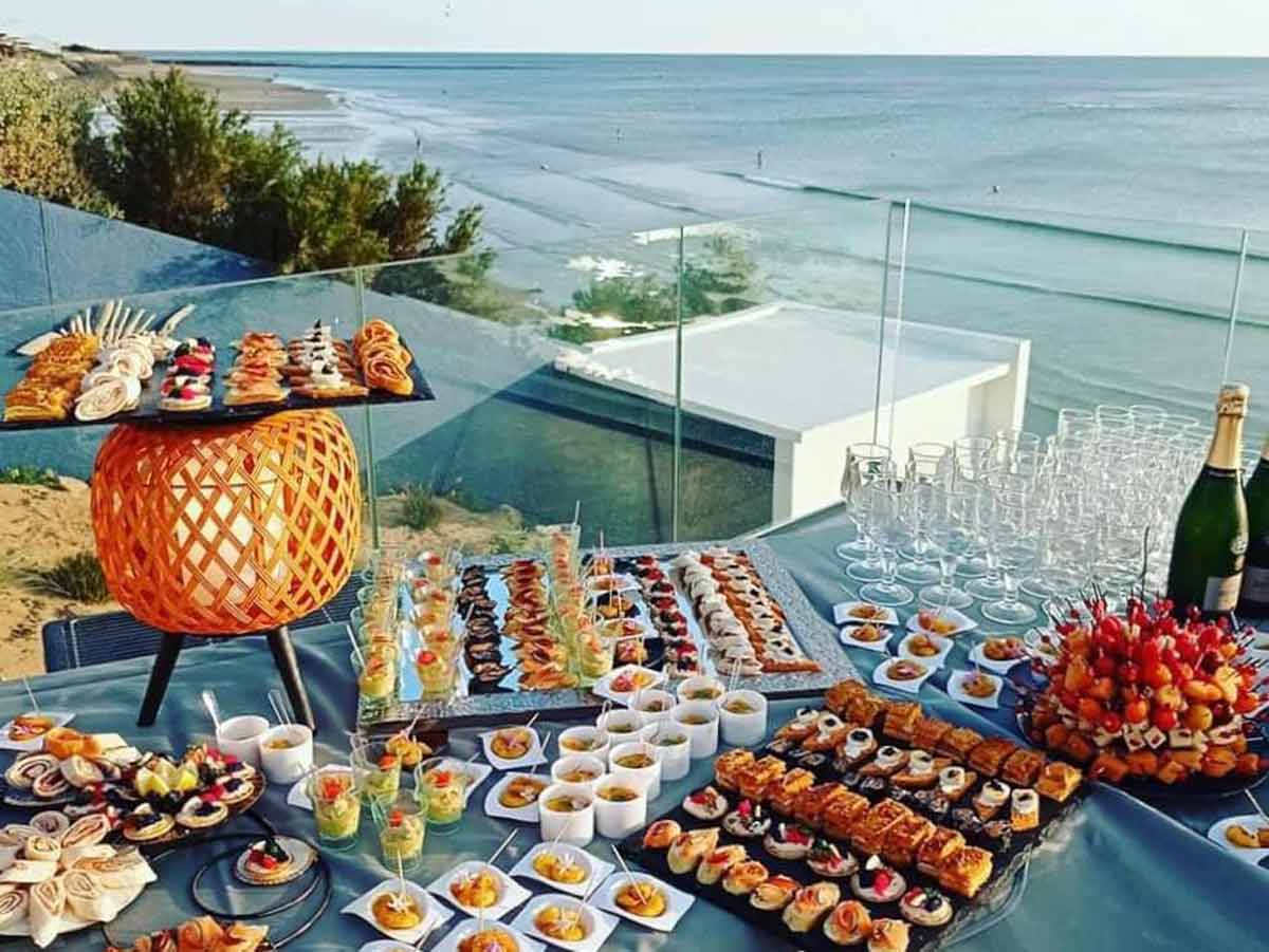 Buffet lors d'un évènement privé organisé dans une de nos villa