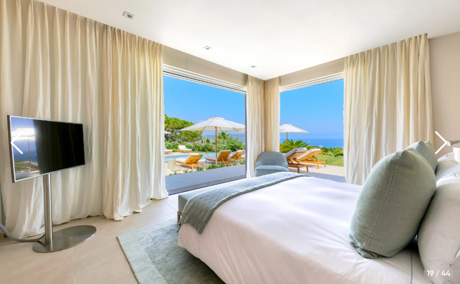 Première chambre de la Villa Celestia