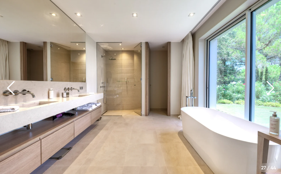 Deuxième salle de bain de la Villa Celestia