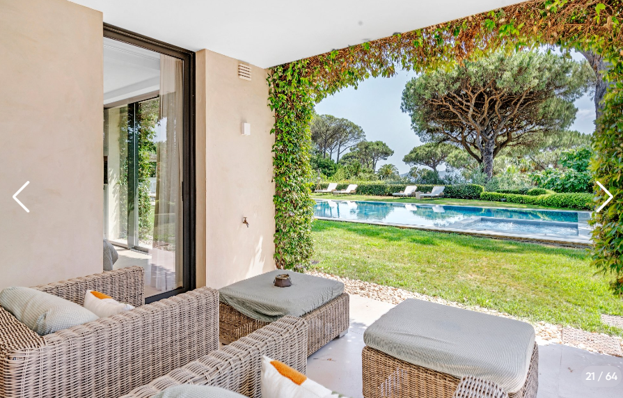 Salon extérieur de la villa Bella Vista